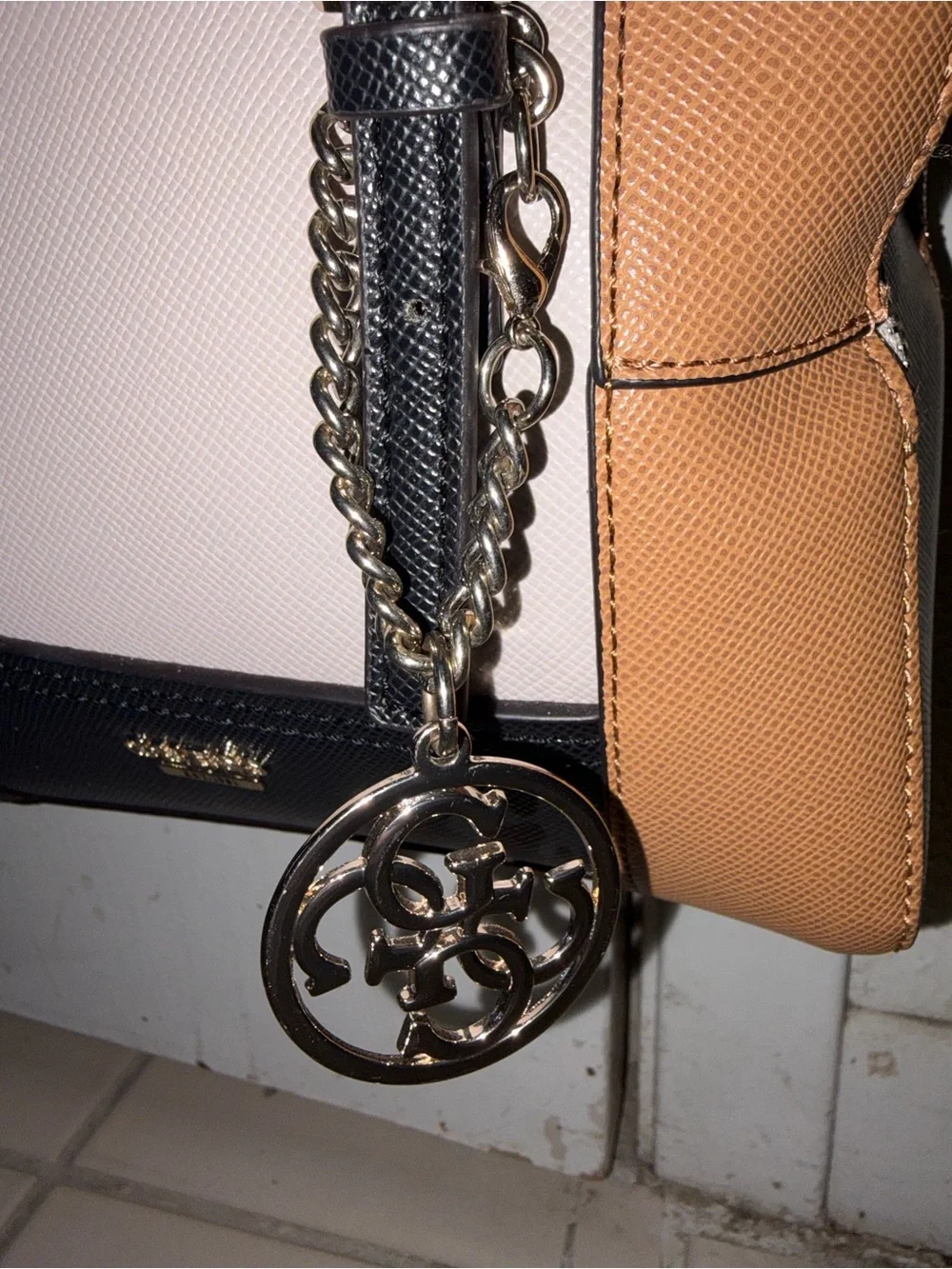 Guess tan be
